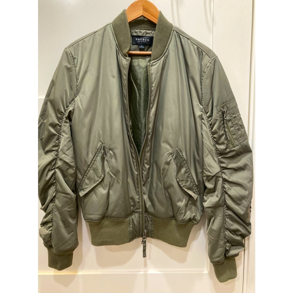 Pac Sun Mens Green bomber jacket, in perfect condition.